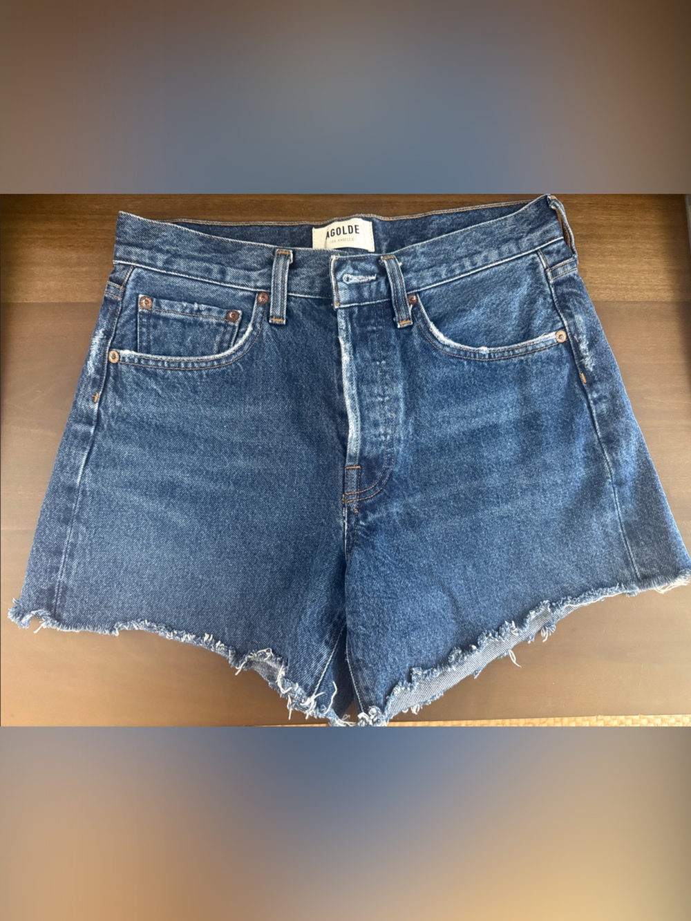 Agolde Raw Hem High-Rise Denim Shorts in Blue